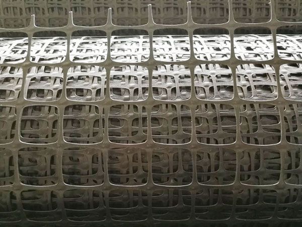 山東雙向塑料土工格柵價(jià)格